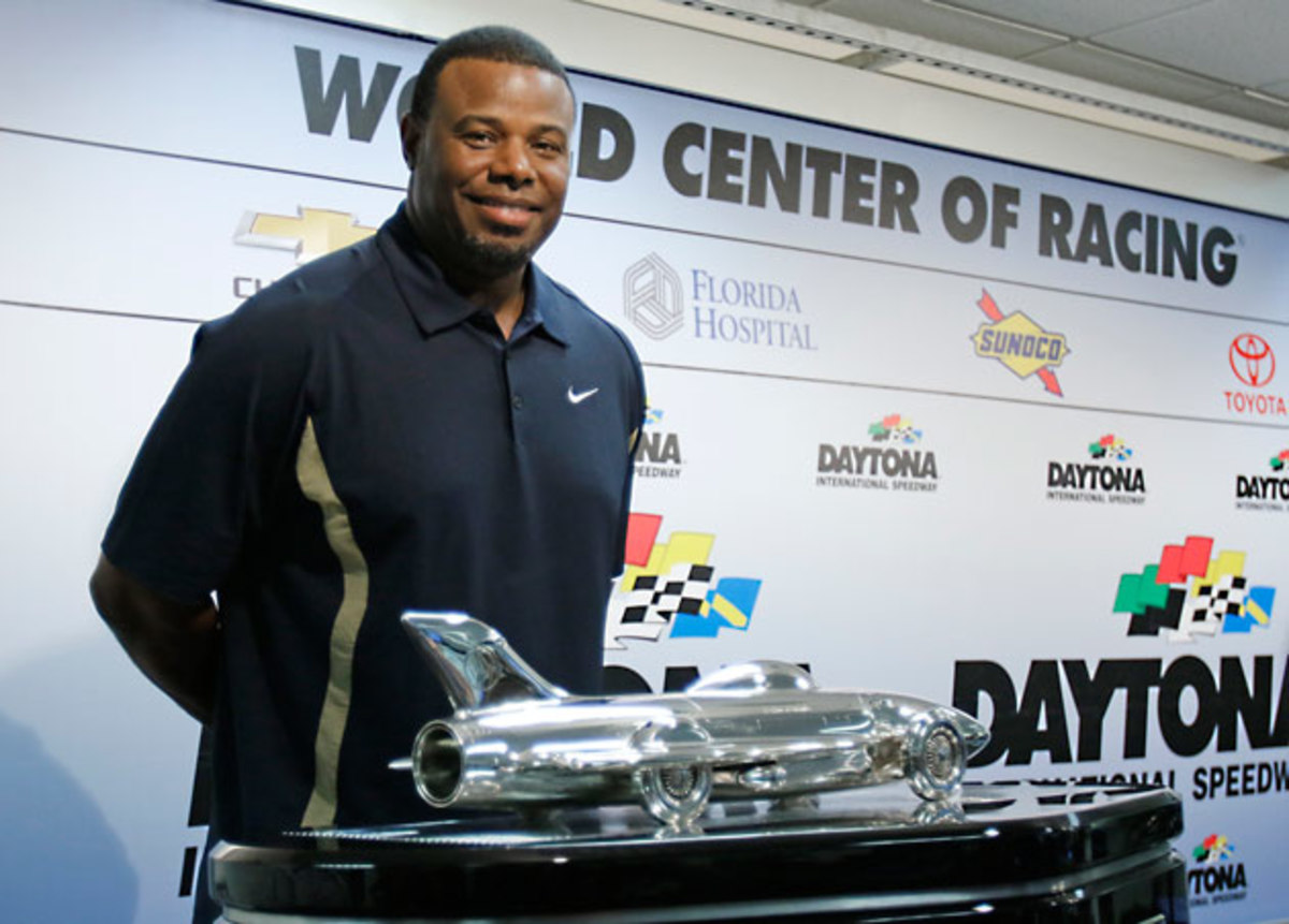 Ken-Griffey-Terry-Renna-AP.jpg